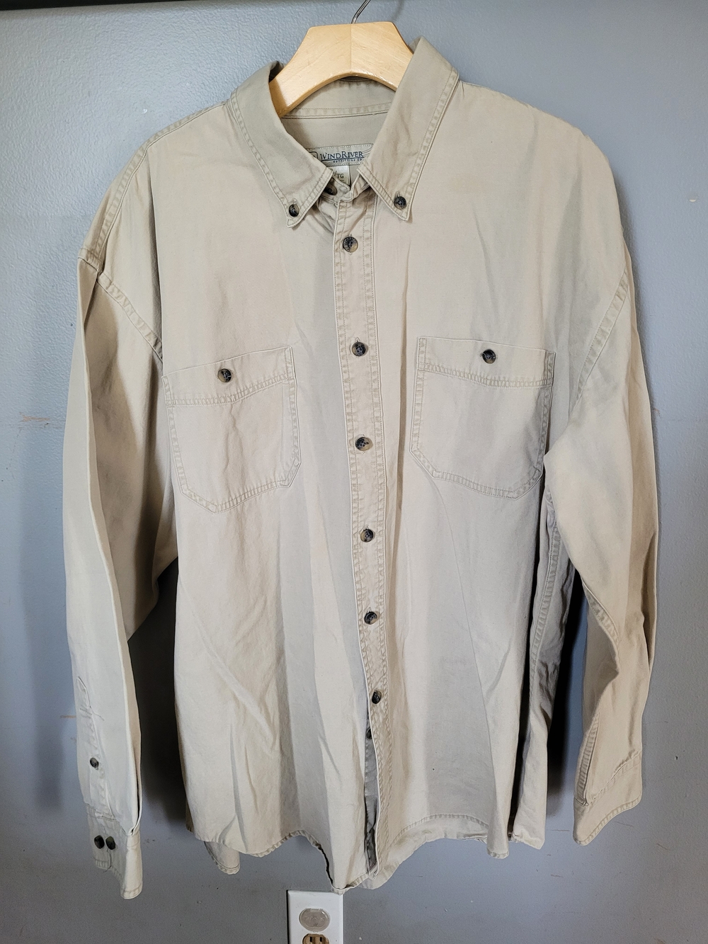 Wind River Light Khaki Button-Down Shirt Cargo Safari 90s
